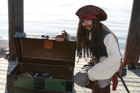 Parrot Jack, a  pirate entertainer
