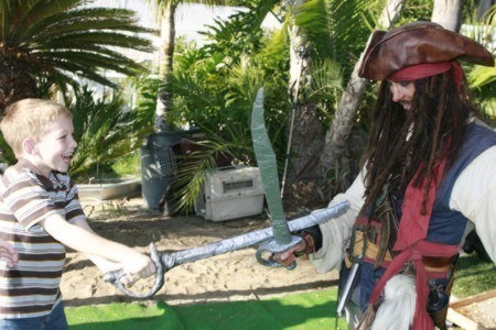 Johnny Depp impersonator appearing as a parody of as Jack Sparrow